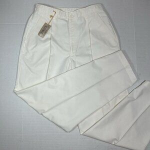 NWT Savane Women No Wrinkles Pleated Front Pants Business Casual Ivory Size 14